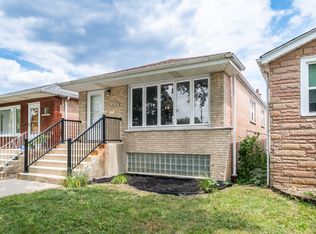 11233 S Whipple St, Chicago, IL 60655