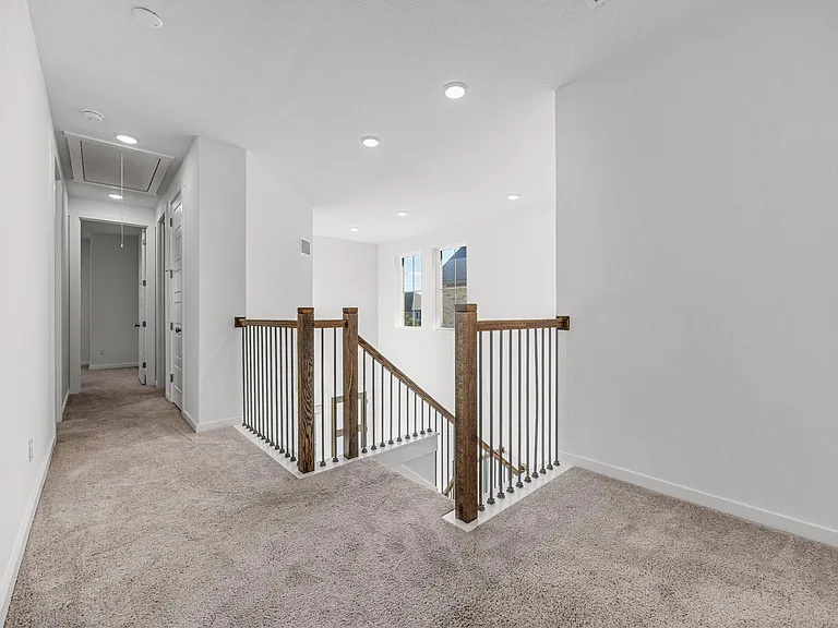 2145 Stampede Dr — Photo 29