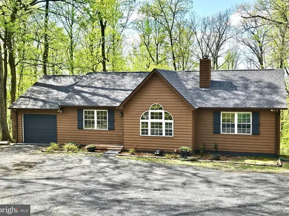 141 Hickory Nut Rd, Linden, VA 22642