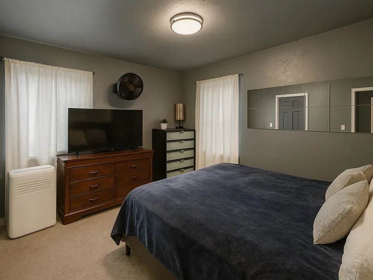 950 Knoll Dr — Photo 6