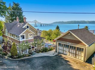384 Duane St, Astoria, OR 97103