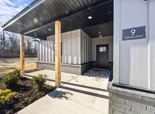 9 Lathrop Dr, Bella Vista, AR 72715