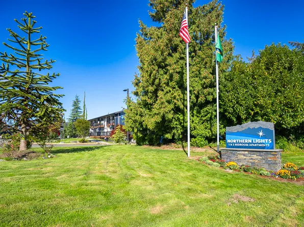 Northern Lights Apartments