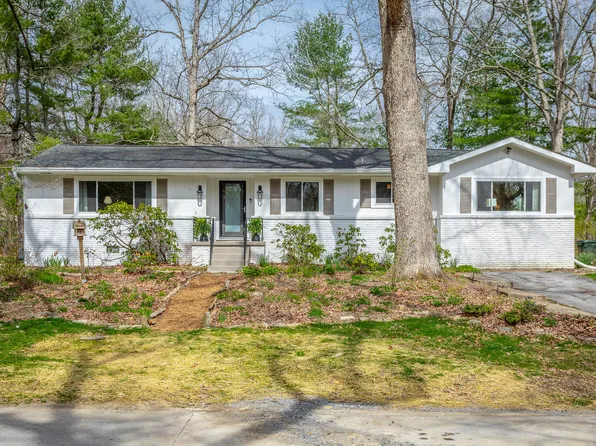 705 Danbury Dr, Signal Mountain, TN 37377