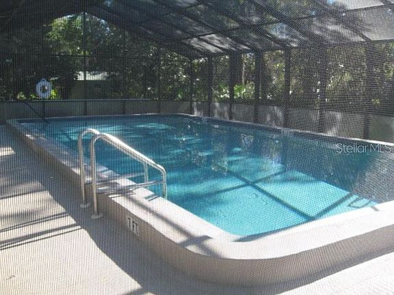 4th image of 3540 Countrybrook Ln APT 25