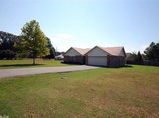 10 Tumblewood Dr, Conway, AR 72032