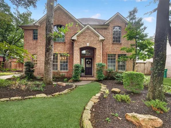 30 Murmuring Creek Pl, Conroe, TX 77385