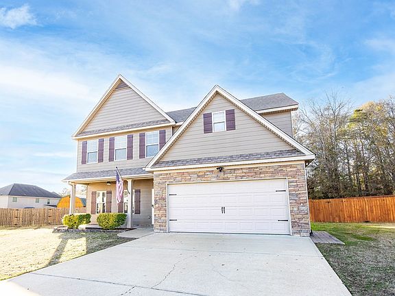 3rd image of 5 Coventry Ct