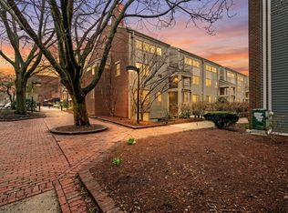 28 Federal St #10, Salem, MA 01970