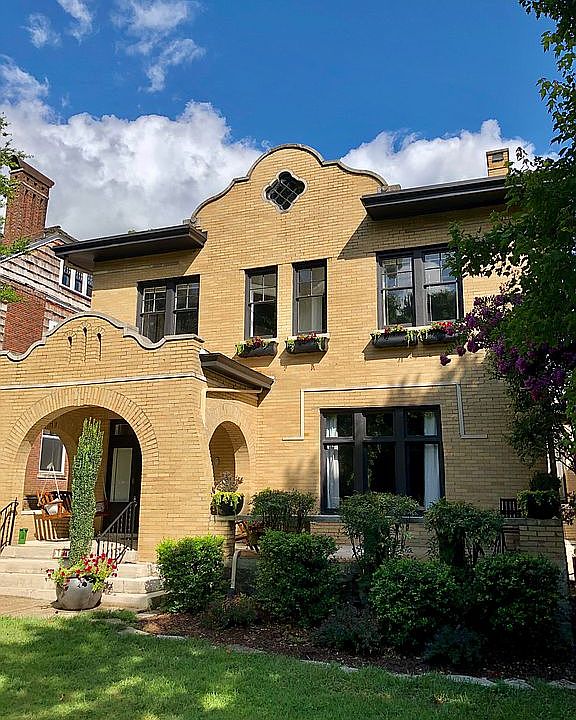 2nd image of 1349 State St
