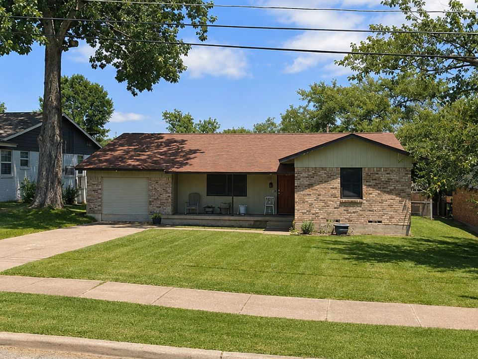 1st image of 2317 Spiceberry Ln
