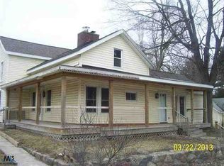 620 N Rochester Rd, Leonard, MI 48367