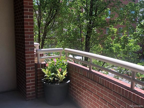 4th image of 4875 S Monaco St #209-209-20