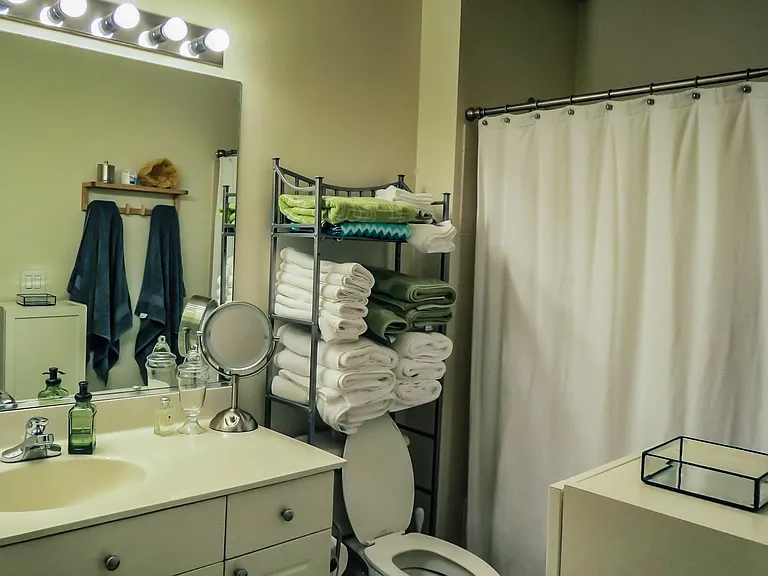 1236 Chicago Ave #301 — Photo 3