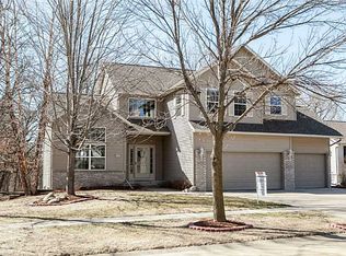 117 Crandall Ct NE, Cedar Rapids, IA 52402