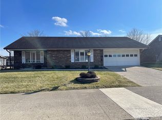 1135 Foxboro Rd, Springfield, OH 45503