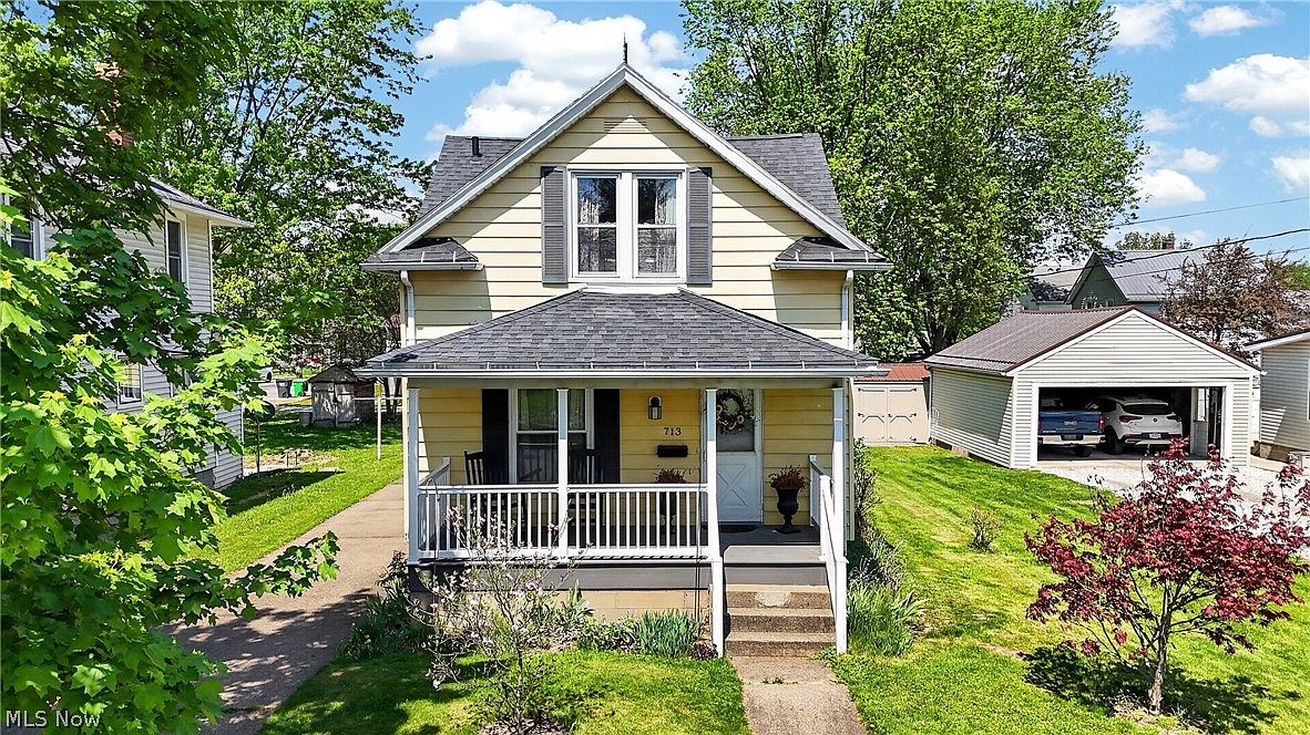 713 W Oak St, Orrville, OH 44667 | Zillow