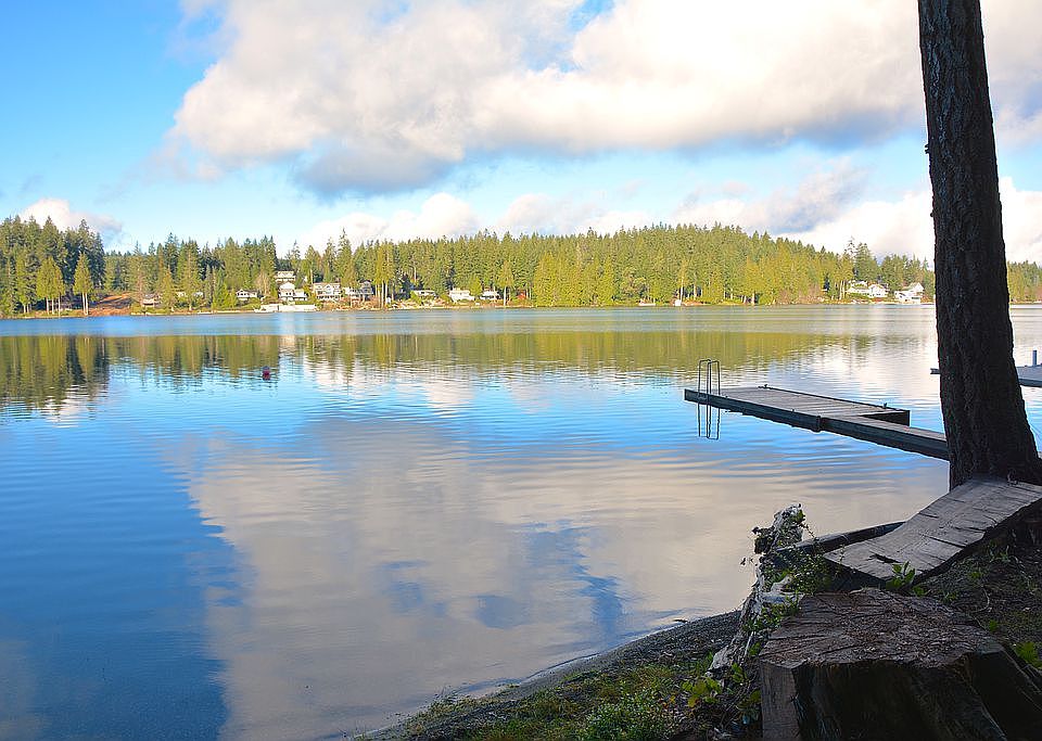 1st image of 960 E Mason Lake Dr S