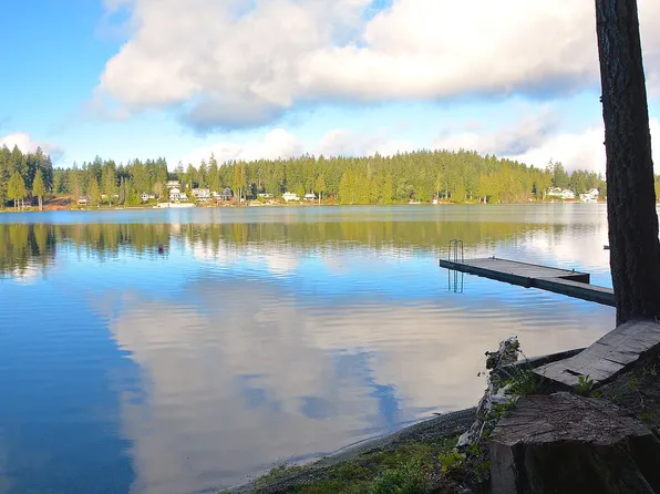 960 E Mason Lake Dr S, Grapeview, WA 98546