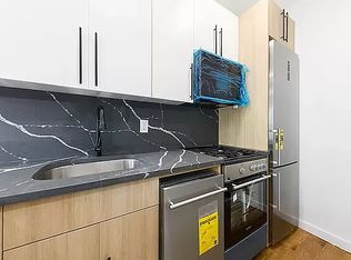 152 Macon St APT 2R, Brooklyn, NY 11216