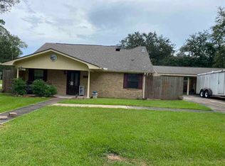 770 N 10th St, Silsbee, TX 77656