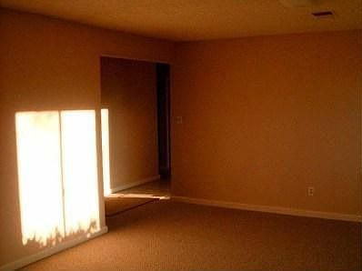5th image of 324 Whitethorn Dr