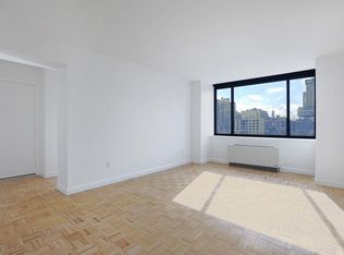 400 W 43rd St APT 6C, New York, NY 10036