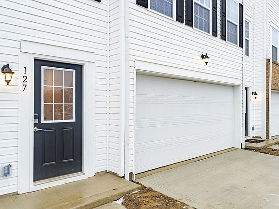 4th image of 127 Sitka Willow Dr