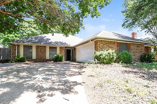 4900 Barberry Dr Photo 1