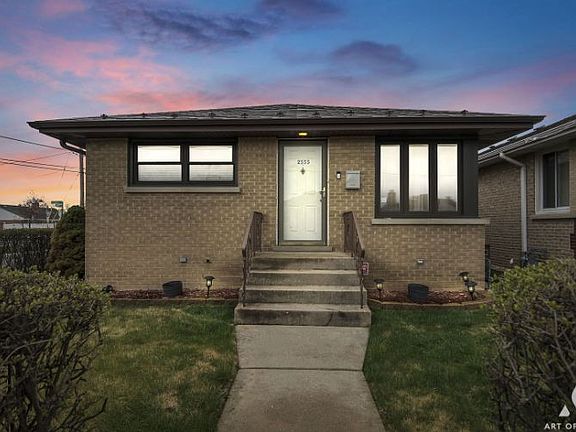 5th image of 2555 Nona Ave