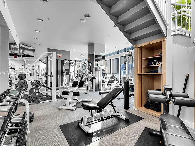1455 Ocean Dr #1106 — Photo 36