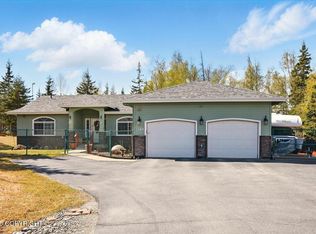 2568 W Shadow Leaf Cir, Wasilla, AK 99654
