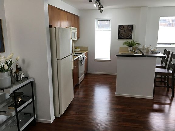 5th image of 12334 31st Ave NE APT 308