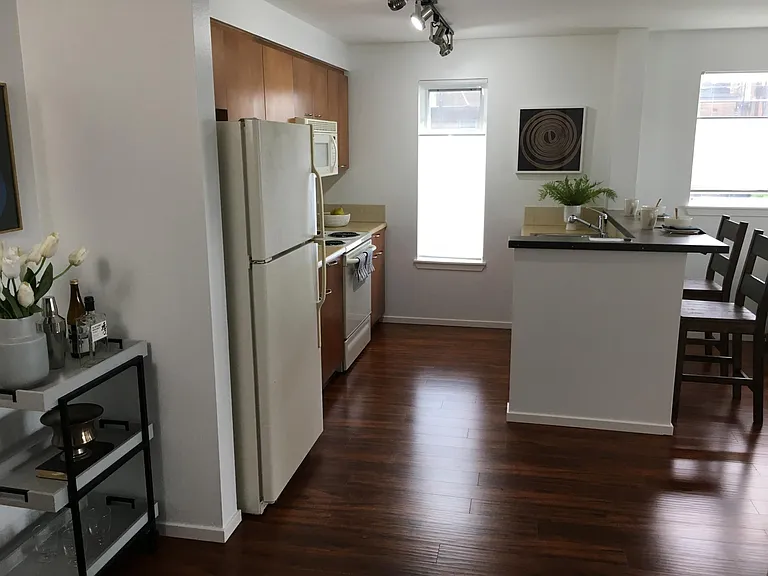 12334 31st Ave NE #308 — Photo 5