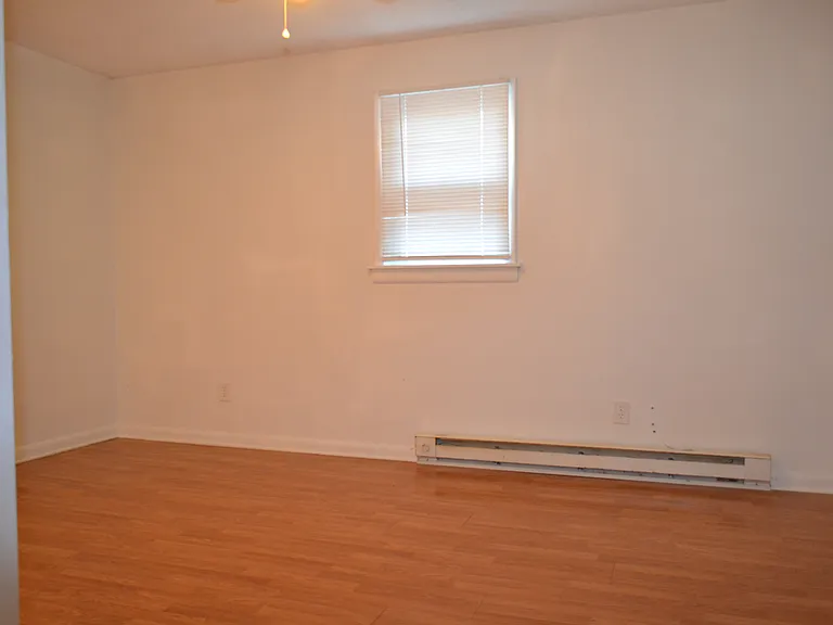 1615 Argonne Blvd — Photo 14