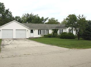 137 E Brookfield Ave, Mount Prospect, IL