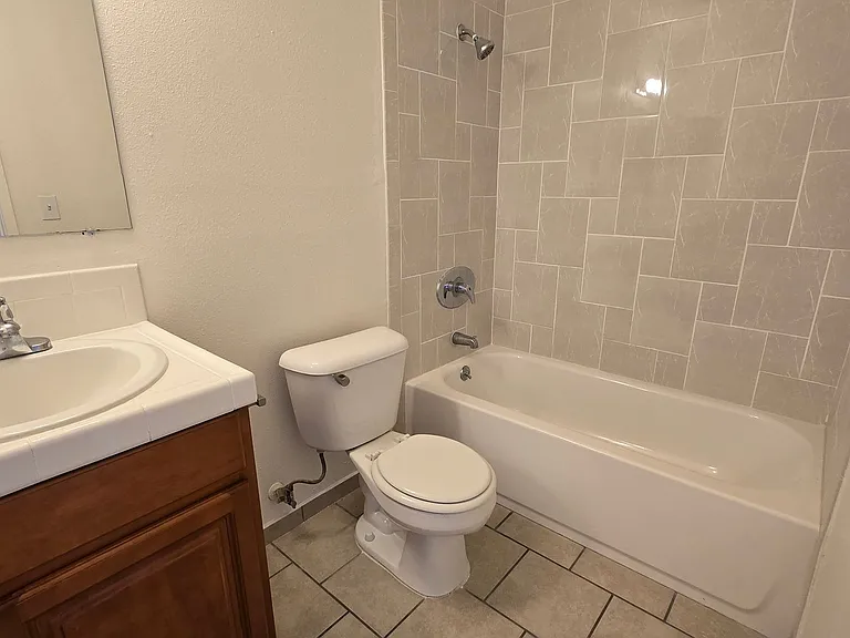 12350 Deana St — Photo 9