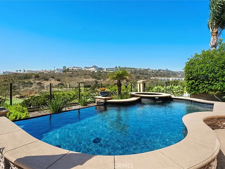 15 Vista Cielo — Photo 5