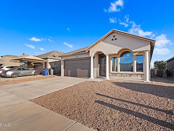 3rd image of 3768 Loma Adriana Dr