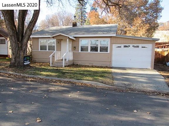 2nd image of 620 Juniper St