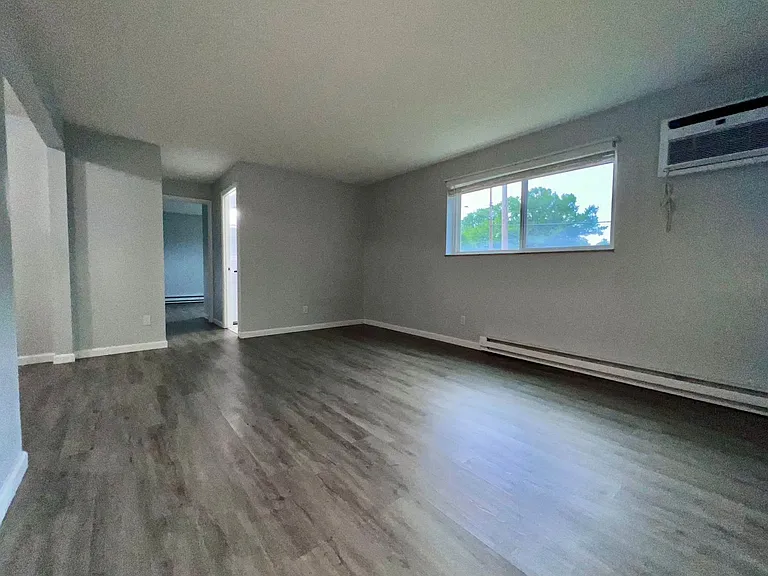 422 S Miami Ave — Photo 42