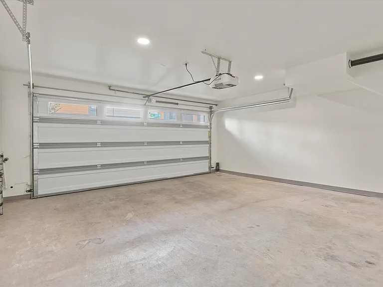 9632 NE 183rd St #A — Photo 14