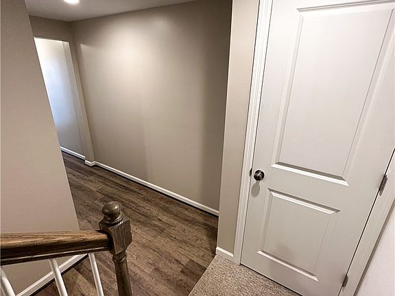 4th image of 329 Parade St
