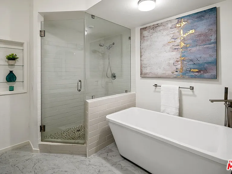 1506 S Bentley Ave #308 — Photo 24