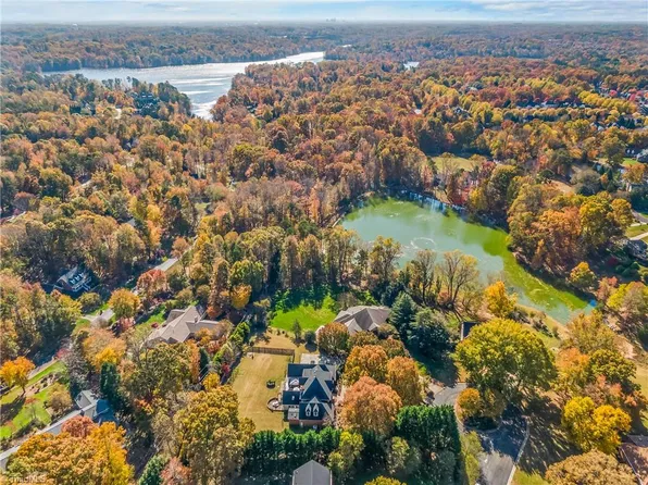 6002 Still Run Dr, Greensboro, NC 27455