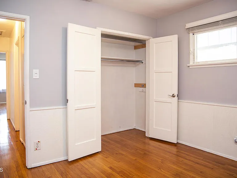 7601 Flight Ave — Photo 29