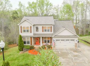 550 Abberly Ln, Boiling Springs, SC 29316