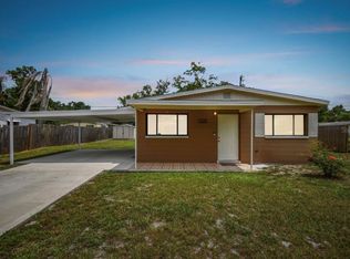 8413 Pinewood St, Tampa, FL 33615