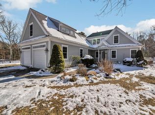 19 Equestrian Ave, Mashpee, MA 02649