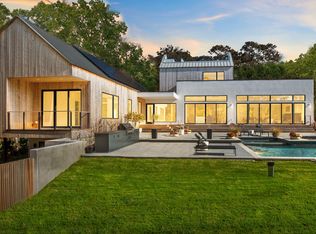 23 Elm Ln, Montauk, NY 11954